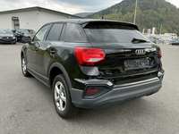 Widok z tyłu po stronie lewej