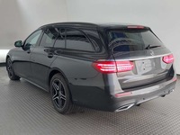 Aanzicht achter links