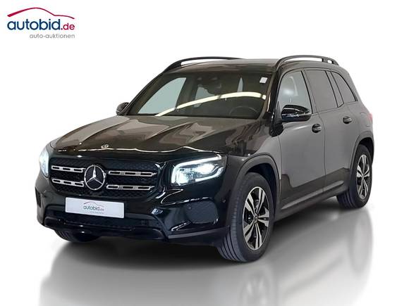 Вид спереди слева