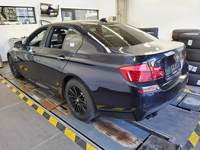 Вид сзади слева