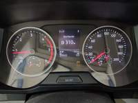 Pohled na přístrojovou desku