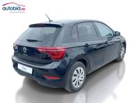 Widok z tyłu po stronie prawej