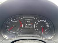 Pohled na přístrojovou desku