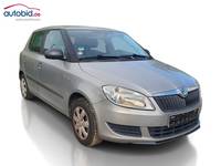 Pogled desno spredaj