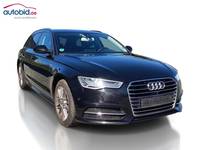 Pogled sprijeda desno