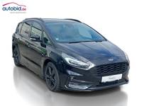 Pogled desno spredaj