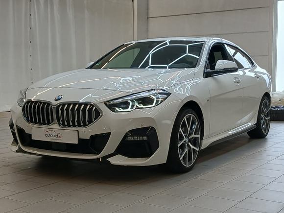 Vaizdas iš priekio kairės