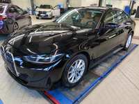 Pogled sprijeda lijevo