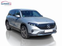 Pogled desno spredaj