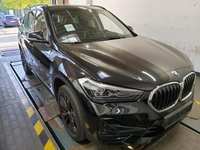 Pogled sprijeda desno