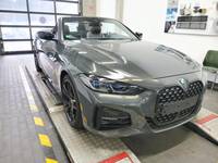 Náhled zpředu zprava