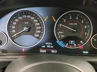 Pohled na přístrojovou desku