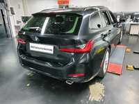 Pogled od pozadi desno