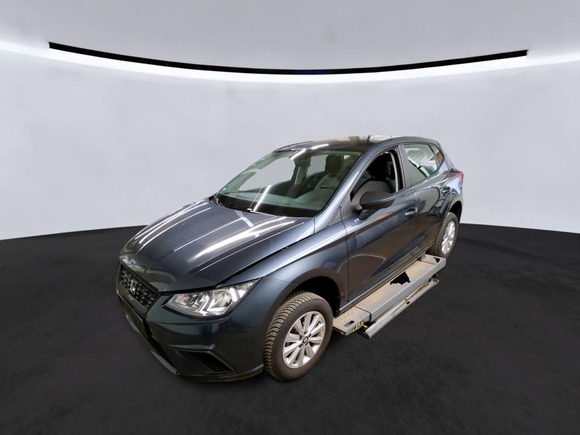 Vaizdas iš priekio kairės