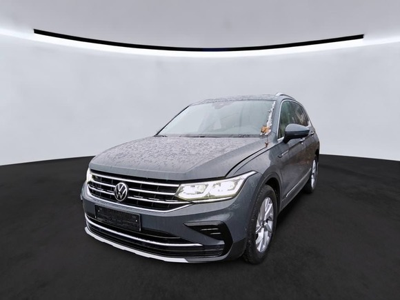 Pogled sprijeda lijevo