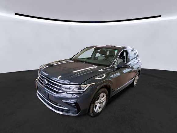 Pogled sprijeda lijevo