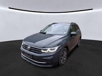 Pogled sprijeda lijevo