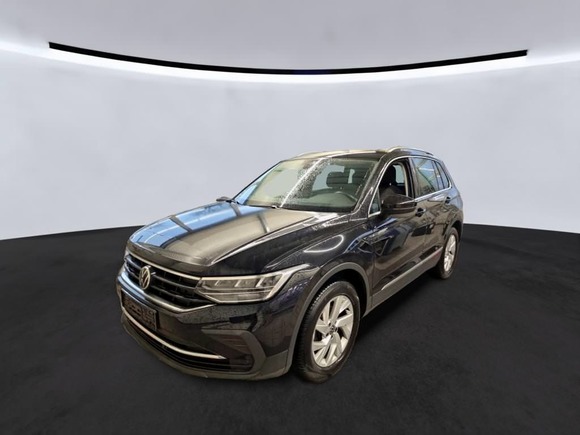 Pogled sprijeda lijevo