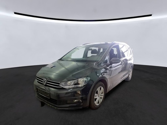 Pogled sprijeda lijevo