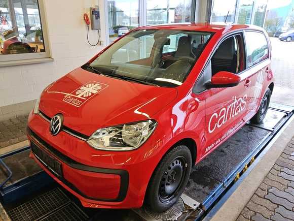 Vaizdas iš priekio kairės