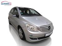 Náhled zpředu zprava