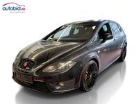 Pogled sprijeda lijevo