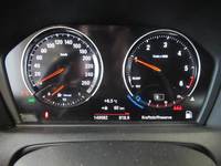 Pogled na kombinirani instrument