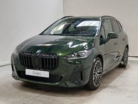 Pogled sprijeda lijevo