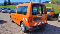 Pogled od pozadi levo