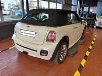 Aanzicht achter rechts