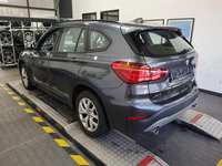 Aanzicht achter links