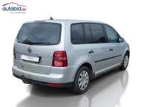 Widok z tyłu po stronie prawej