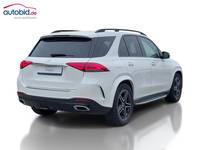 Widok z tyłu po stronie prawej