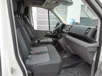 Вид на салон