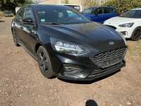 Вид спереди справа