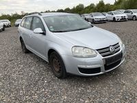 Widok z przodu po stronie prawej