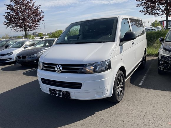 Widok z przodu po stronie lewej