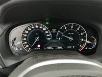 Вид на приборную панель