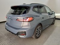 Aanzicht achter rechts