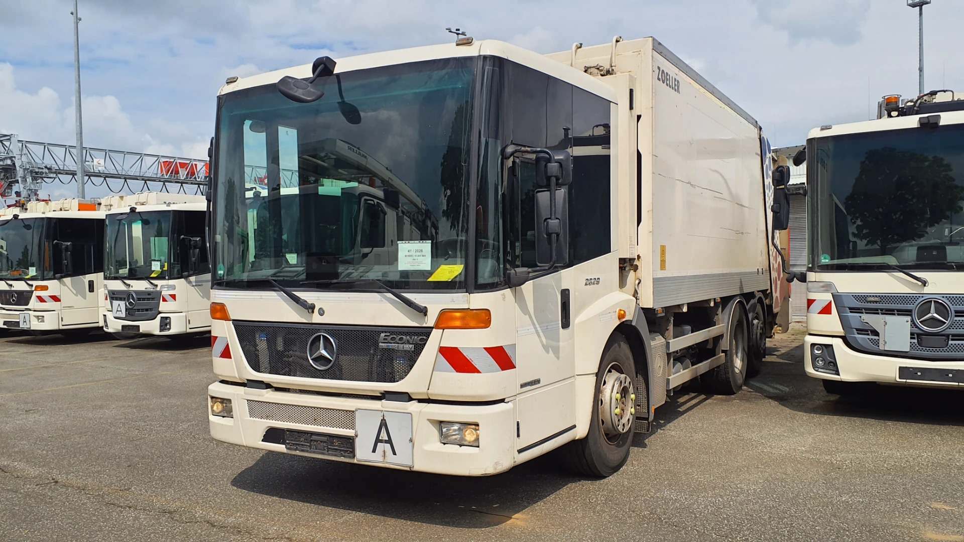 Mercedes-Benz 2629