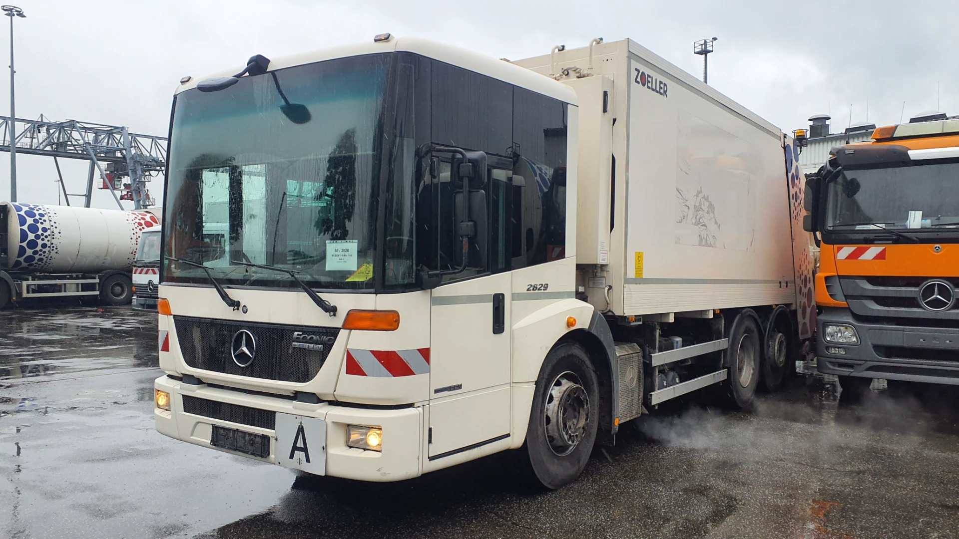 Mercedes-Benz 2629