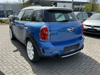 Widok z tyłu po stronie lewej