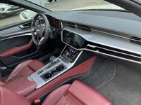 Вид на салон