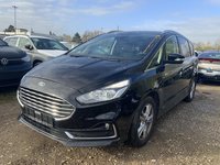 Вид спереди слева