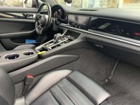 Вид на салон