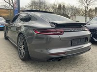 Вид сзади слева