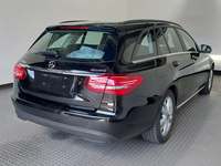 Aanzicht achter rechts