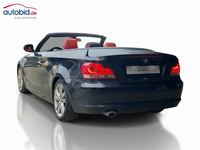 Pogled od pozadi levo