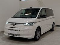 Pogled sprijeda lijevo