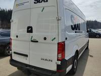 Sağ arka görünüm